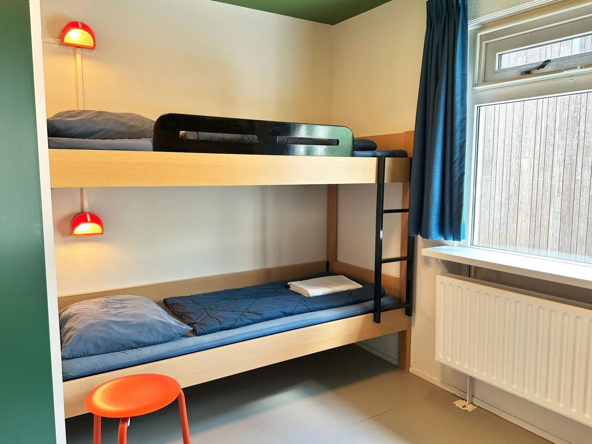 Stayokay Hostel Dordrecht - Nationaal Park De Biesbosch エクステリア 写真