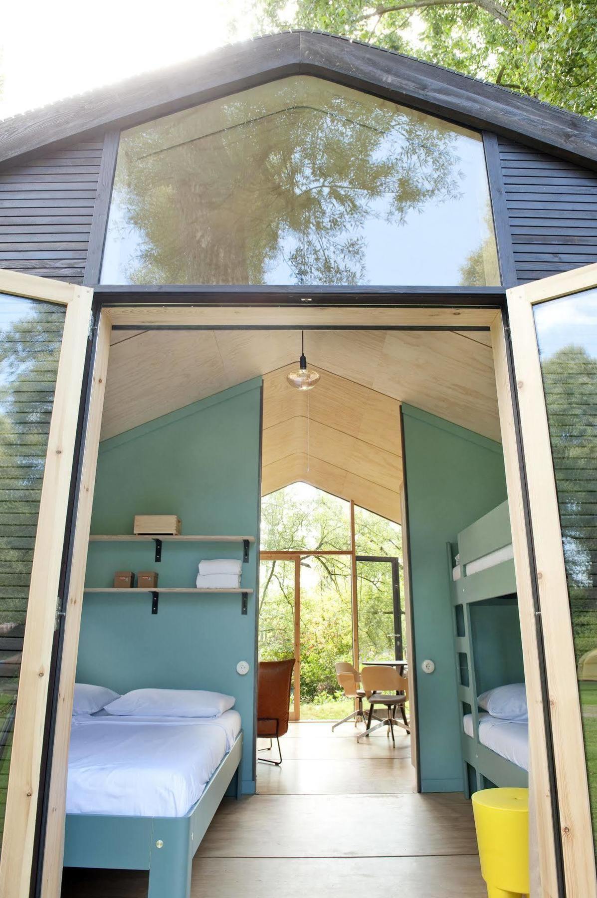 Stayokay Hostel Dordrecht - Nationaal Park De Biesbosch エクステリア 写真